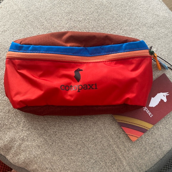 cotopaxi Other - NWT Cotopaxi waist bag Bataan 3L